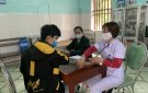 Thanh niên xã Đông Phú hăng hái tham gia khám sơ tuyển NVQS