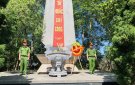 Viếng Tượng đài Liệt sỹ nhân kỷ niệm 75 năm Ngày Thương binh - Liệt sỹ (27/7/1947-27/7/2022)